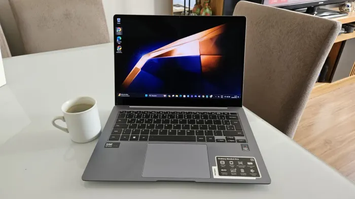 Samsung galaxy Book 4 pro NOVO