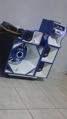 Som top produtos novos chama 