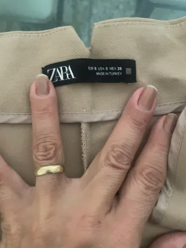 Calça zara lindissima tam p cor caramelo