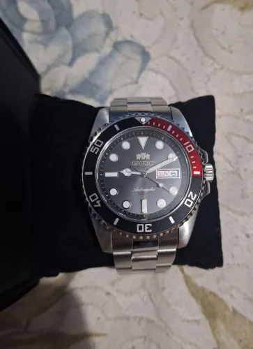 Relogio orient submariner