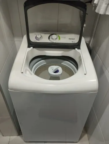Máquina de Lavar Consul 9Kg CWB09ABANA20