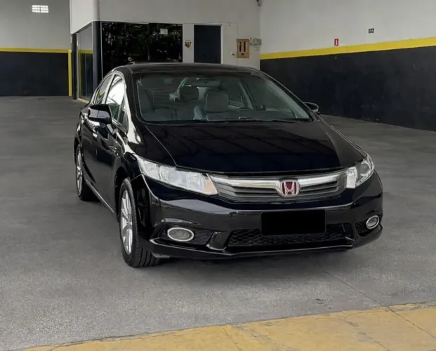 Honda Civic Sedan LXS 1.8/1.8 Flex 16V Aut. 4P 2013