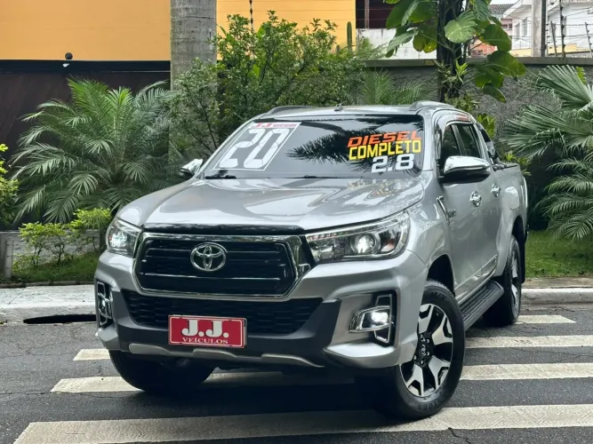 Toyota Hilux CD SRX 4X4 2.8 TDI 16V Diesel Aut. 2020