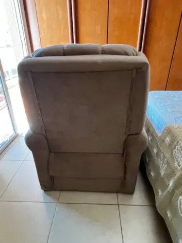 Poltrona reclinavel
