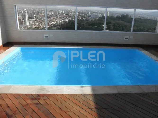 Vendo Cobertura perto do Horto Florestal com 134 metros de área útil.