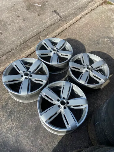 Rodas Amarok aro 22