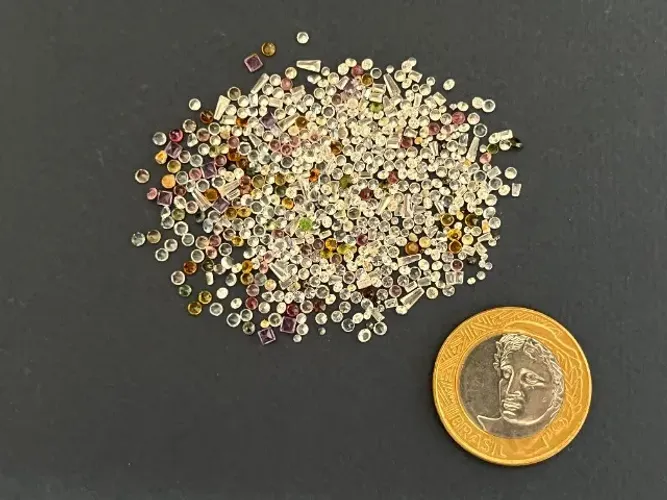 Lote de Zircônias Para Design de Jóias Lapidadas coloridas