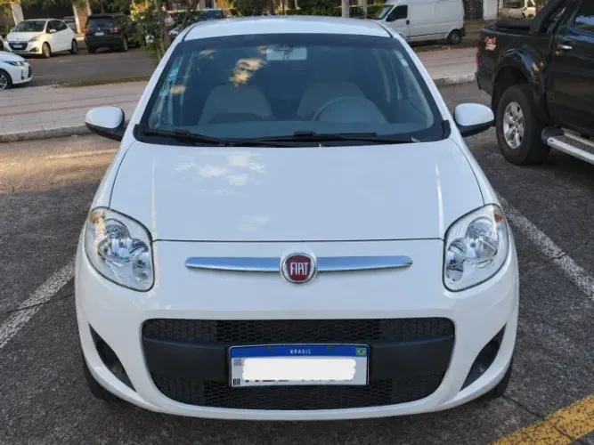 Fiat Palio Essence 1.6 Flex 16V 5P 2015