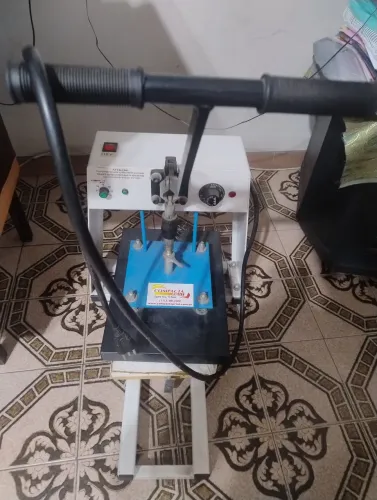 Máquina de estampar Compacta Print