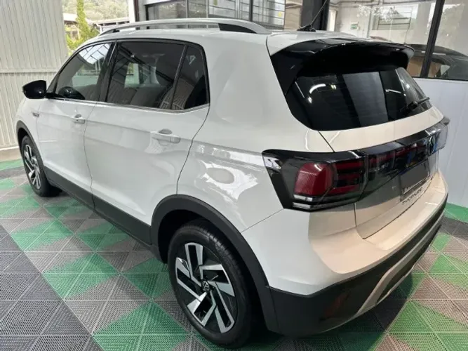 Volkswagen T-Cross Highline 1.4 TSI Flex 16V 5P AUT 2026