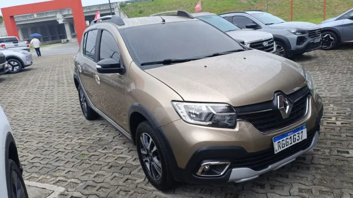 Renault Stepway Iconic Flex 1.6 16V Aut. 2022