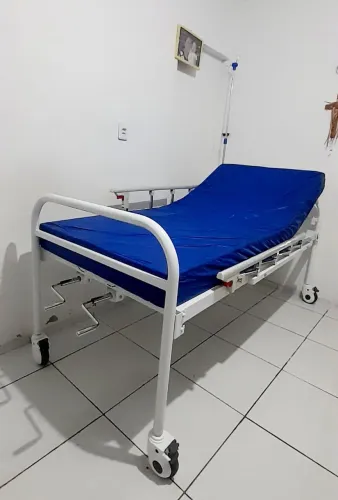 Cama Hospitalar e Colchão