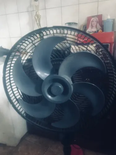 Ventilador de pé 
