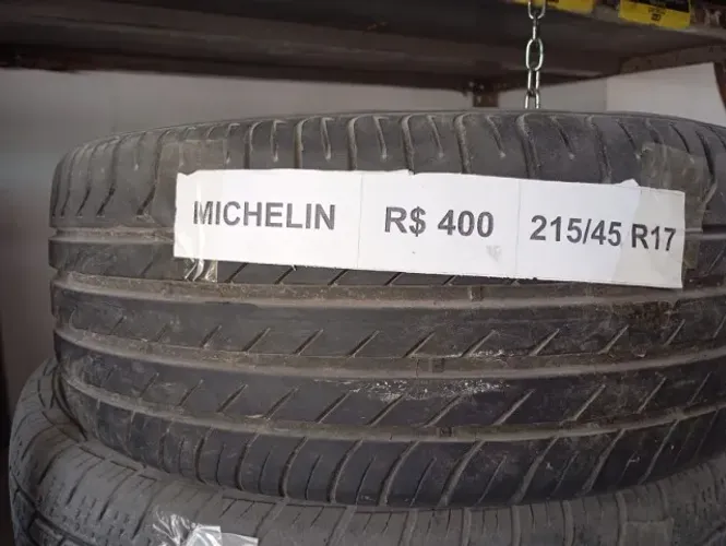 Pneu Michelin 215/45 R17 - Qualidade Premium por R$400!