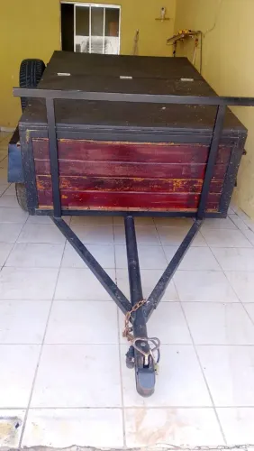Vende-se carroça de um eixo