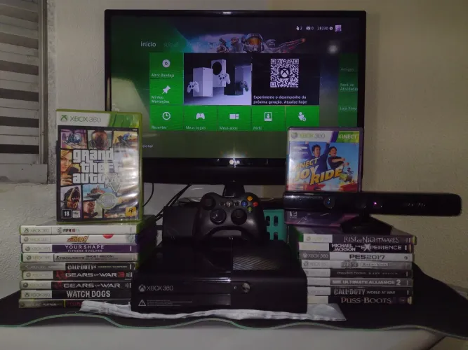 Xbox 360 E Desbloqueado LT + HD Original 250GB + Kinect + Controle Original + Jogos