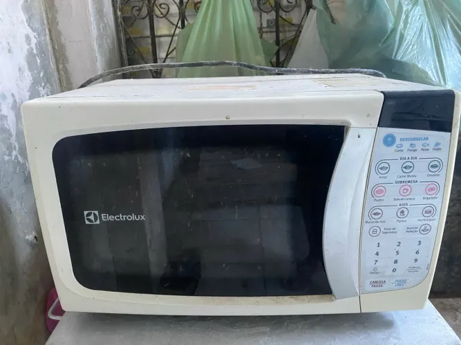 Microondas com defeito