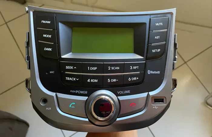 RADIO ORIGINAL HYUNDAI HB20 modelo hbp 01