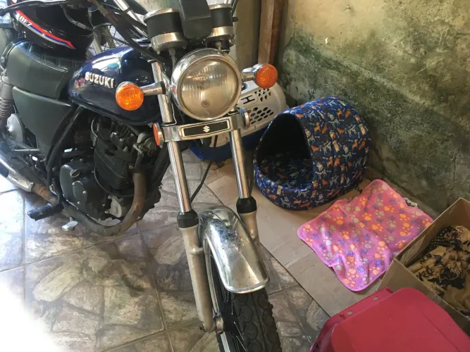 Intruder 125