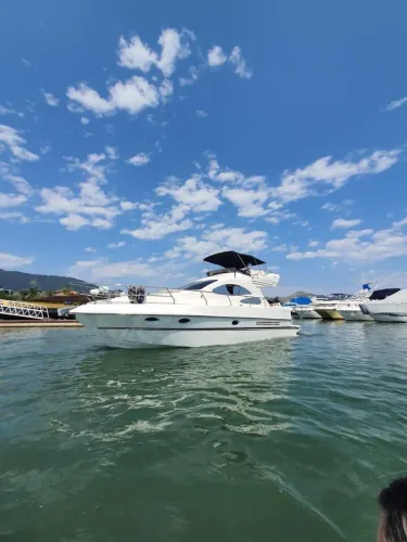 Intermarine 380 Full