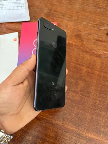 Smartphone Xiaomi Mi8 Lite 64gb preto