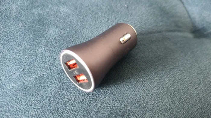 Carregador de carro BASEUS 60w + 2 cabos de alta potência