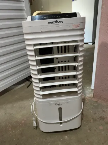 Vende-se climatizador seminovo