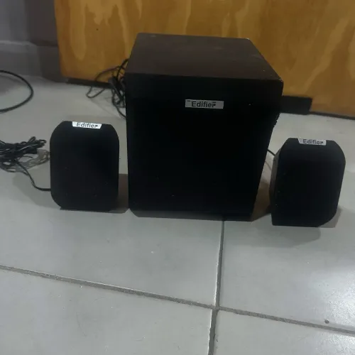 Caixa de som Subwoofer 15rms