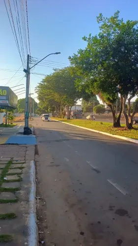 GALPÃO LOCALIZADO NA AVENIDA TANCREDO NEVES ST TRÊS MARIAS ALTO POTENCIAL COMERCIAL OPORTU