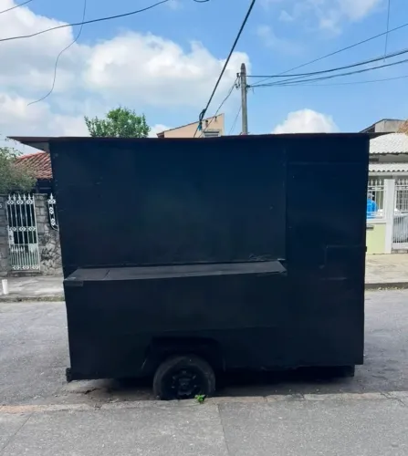 Foodtruck a venda