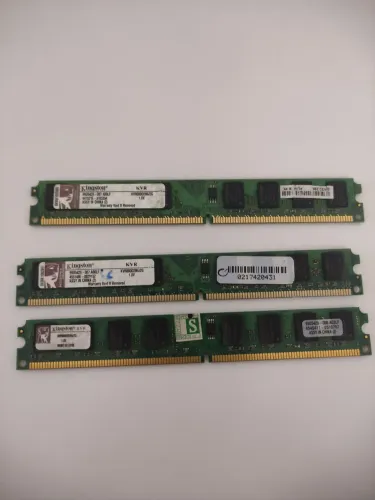 Memória Kingston 2 gb ddr2 800 MHz