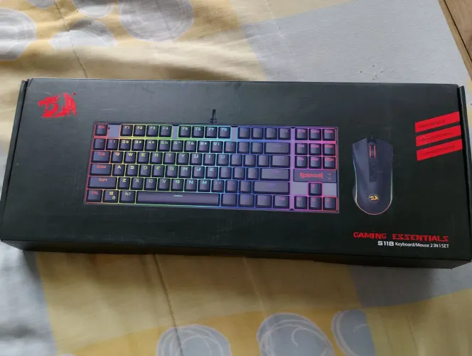 Kit teclado e mouse RGB