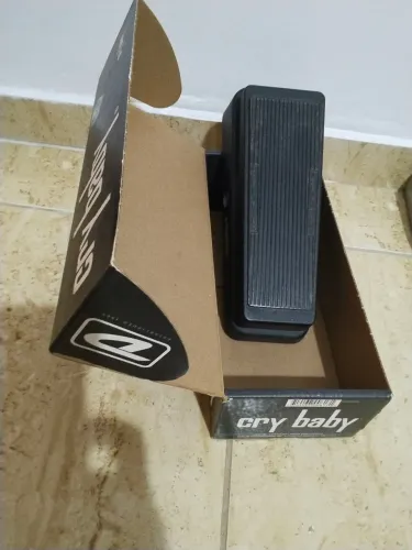 Pedal de efeito Wah Wah, Cry Baby Dunlop, preto_ R$ 550,00