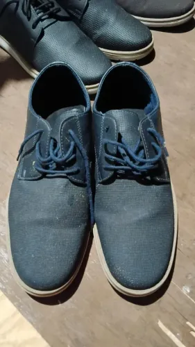 Lote 3 Sapatênis Masculinos Casuais Tamanho 43 - Azul, Preto e Marrom
