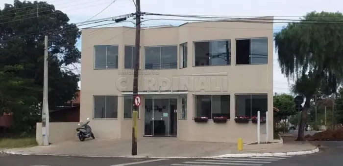 Comercial Prédio em Brotas
