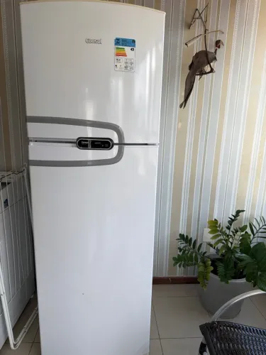 Geladeira Cônsul duplex 386 litros