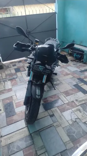 BMW 800r 2011