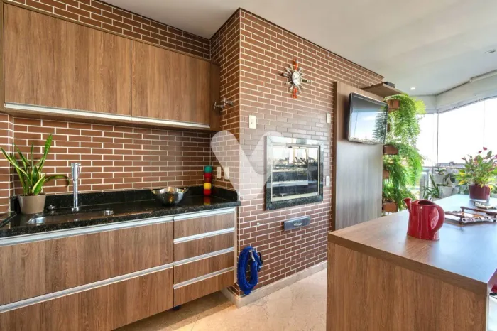 Apartamento à venda com 202m², 3 quartos e 4 vagas