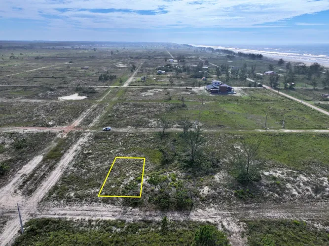 Terreno com parcelamento na Nova Torres