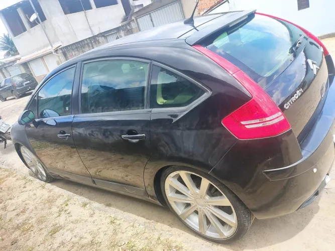 Citroen C4 GLX 2.0 Flex 16V 5P Mec. 2010