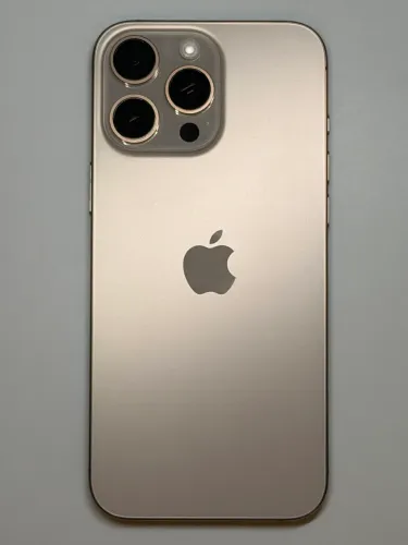 iPhone 16 Pro Max 256GB | Bateria 100% | Desert Titanium | Semi Novo