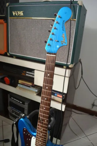 Fender Jaguar 1993 MIJ Matching Headstock Lake Placid Blue