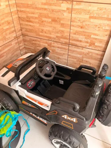 Zippy Toys, Carro Elétrico UTV 4X2 12V