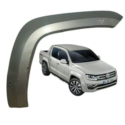 Moldura Do Paralama Direito Volkswagen Amarok 2010 a 2020 Usado Original