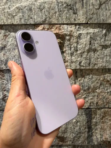 iPhone 17 Lilás novo
