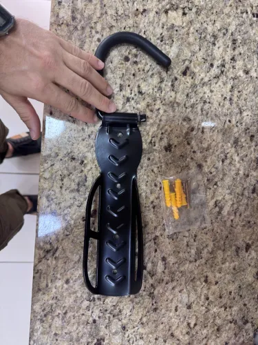 Suporte de parede para bicicleta, dobrável, com proteção em espuma no gancho