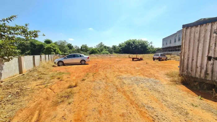 Área à venda, 5246 m² por R$ 4.000.000,00 - Granja Viana - Cotia/SP