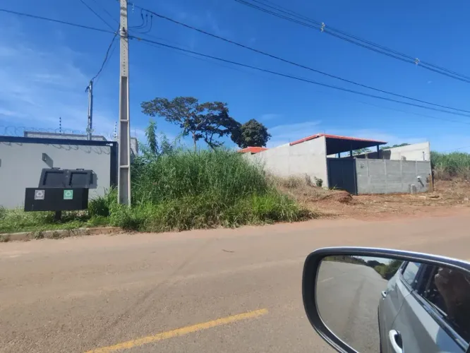 Vendo Lote na Rua Presidente Jefferson Qd 166 Lt 06 - Goiânia - Go. Faiçalville codigo: 28