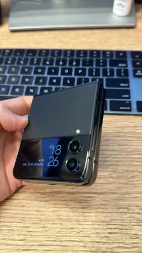 Galaxy Z Flip 4