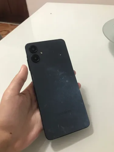 Samsung A06 128 gigas 